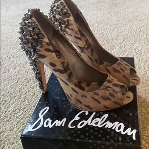 Sam Edelman leopard spike open toe heels